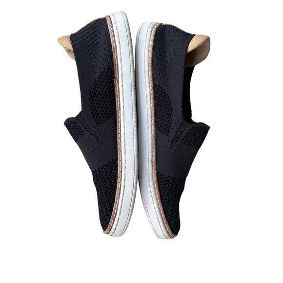 UGG Alameda Sammy Slip-On sneaker Loafers Sz 8 black knit round toe flat shoe - Picture 4 of 9